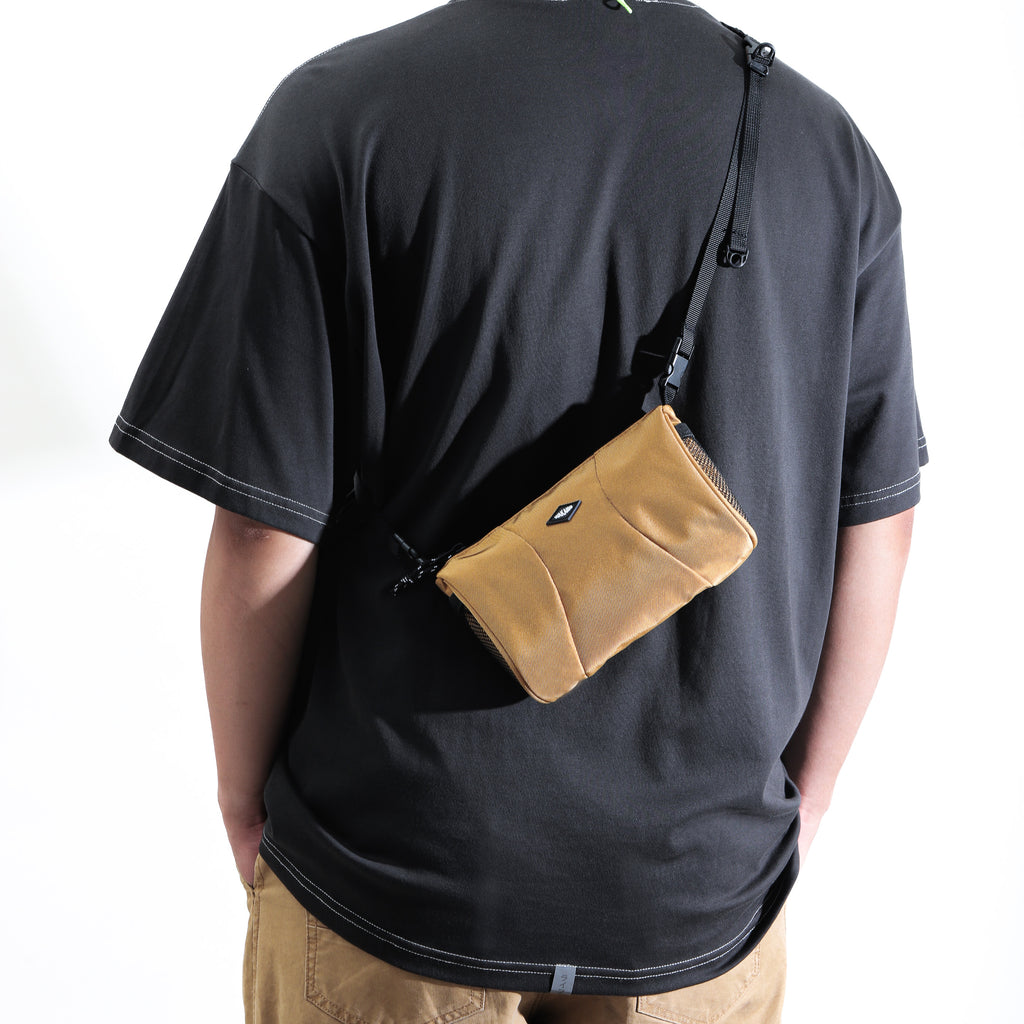 WakaiGo - WKGO 777 SLING POUCH Sling Bag