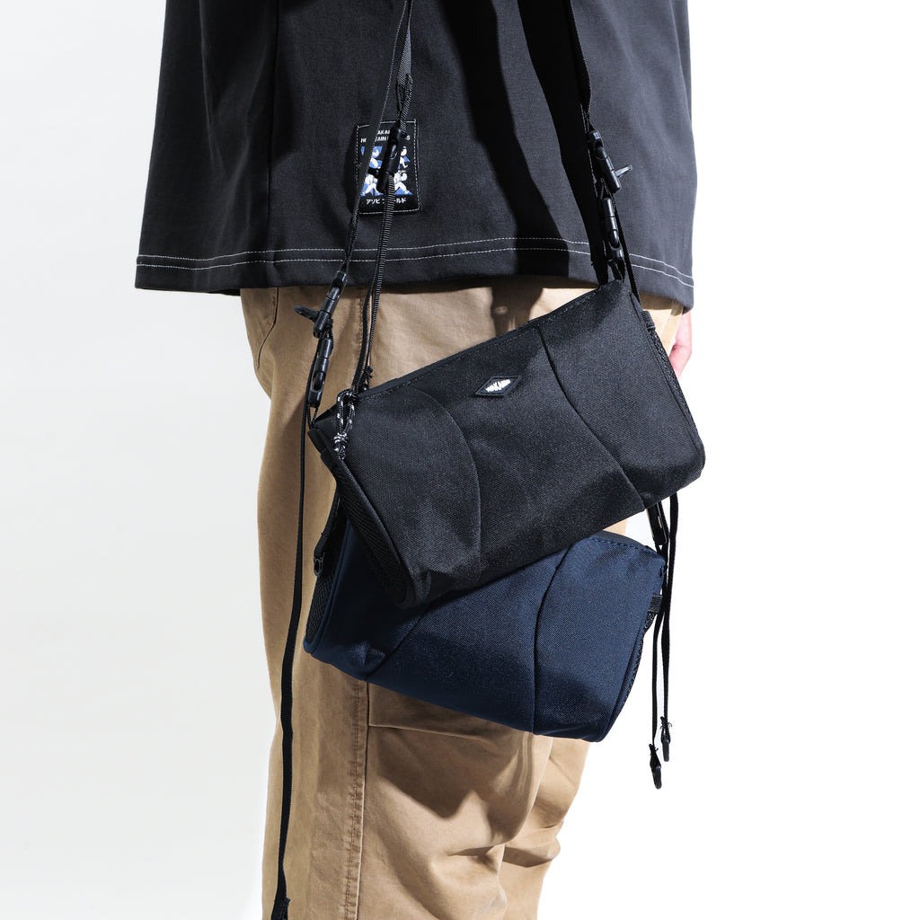 WakaiGo - WKGO 777 SLING POUCH Sling Bag
