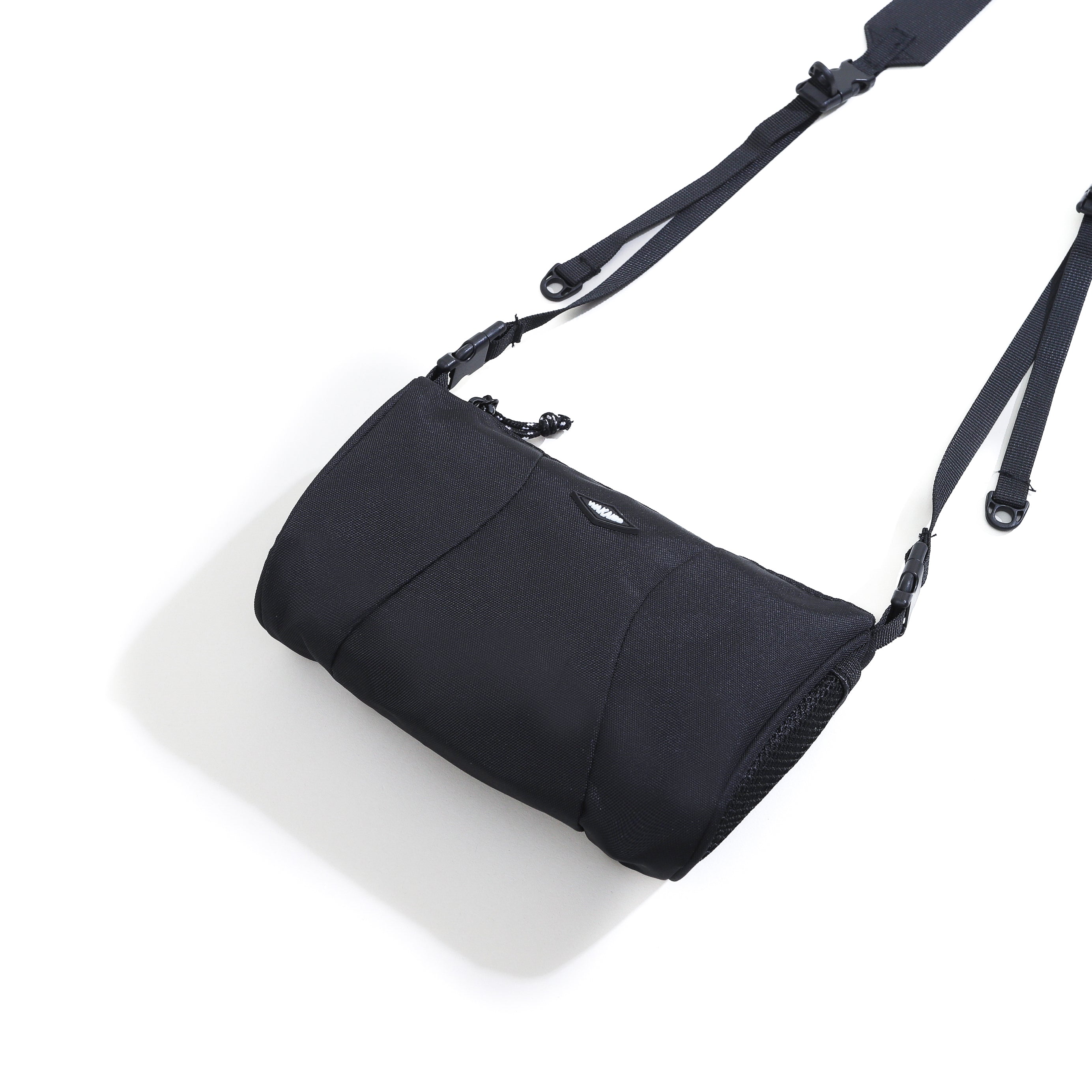 WakaiGo - WKGO 777 SLING POUCH Sling Bag