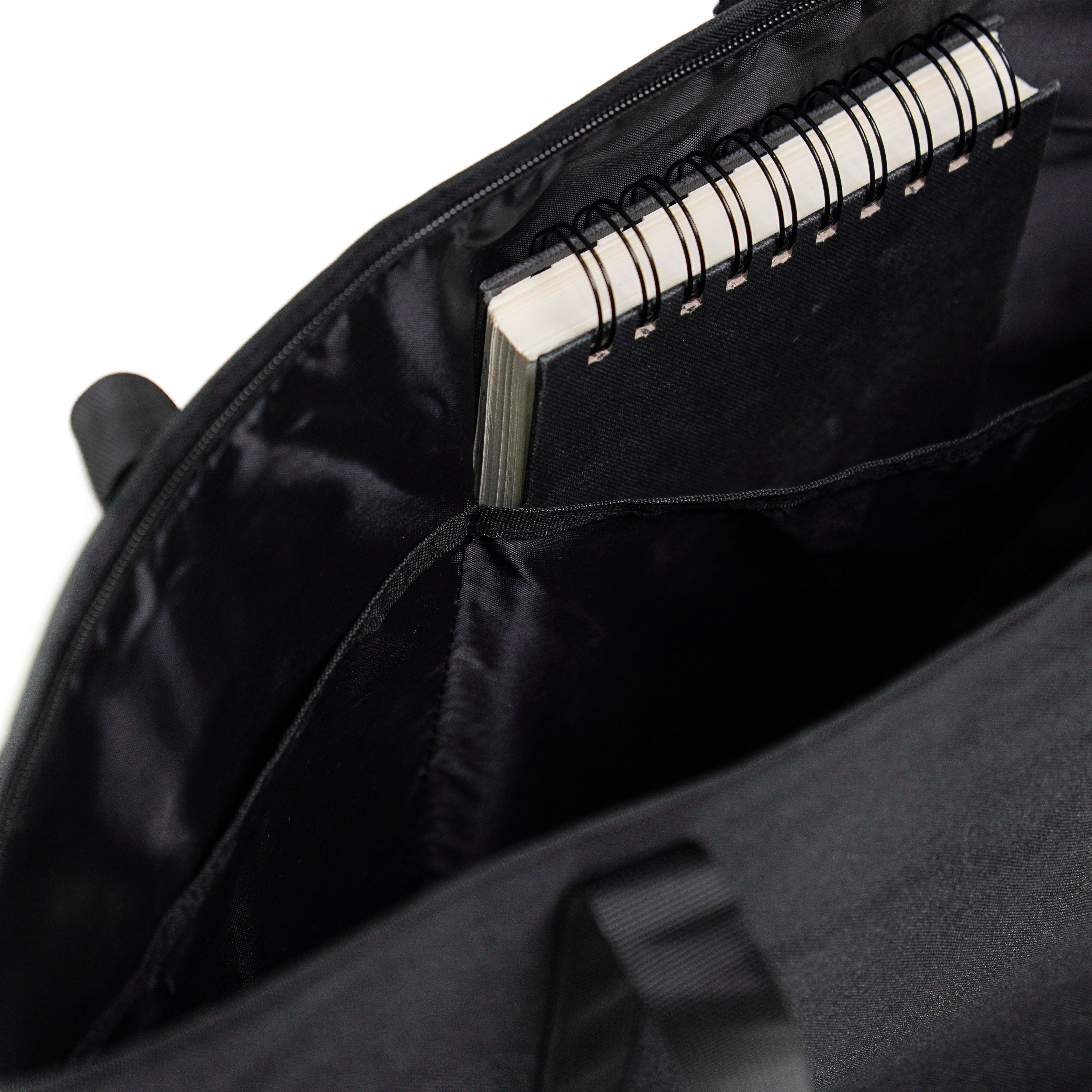 WakaiGo - WKG Totew Bag Black Sling Bag Unisex