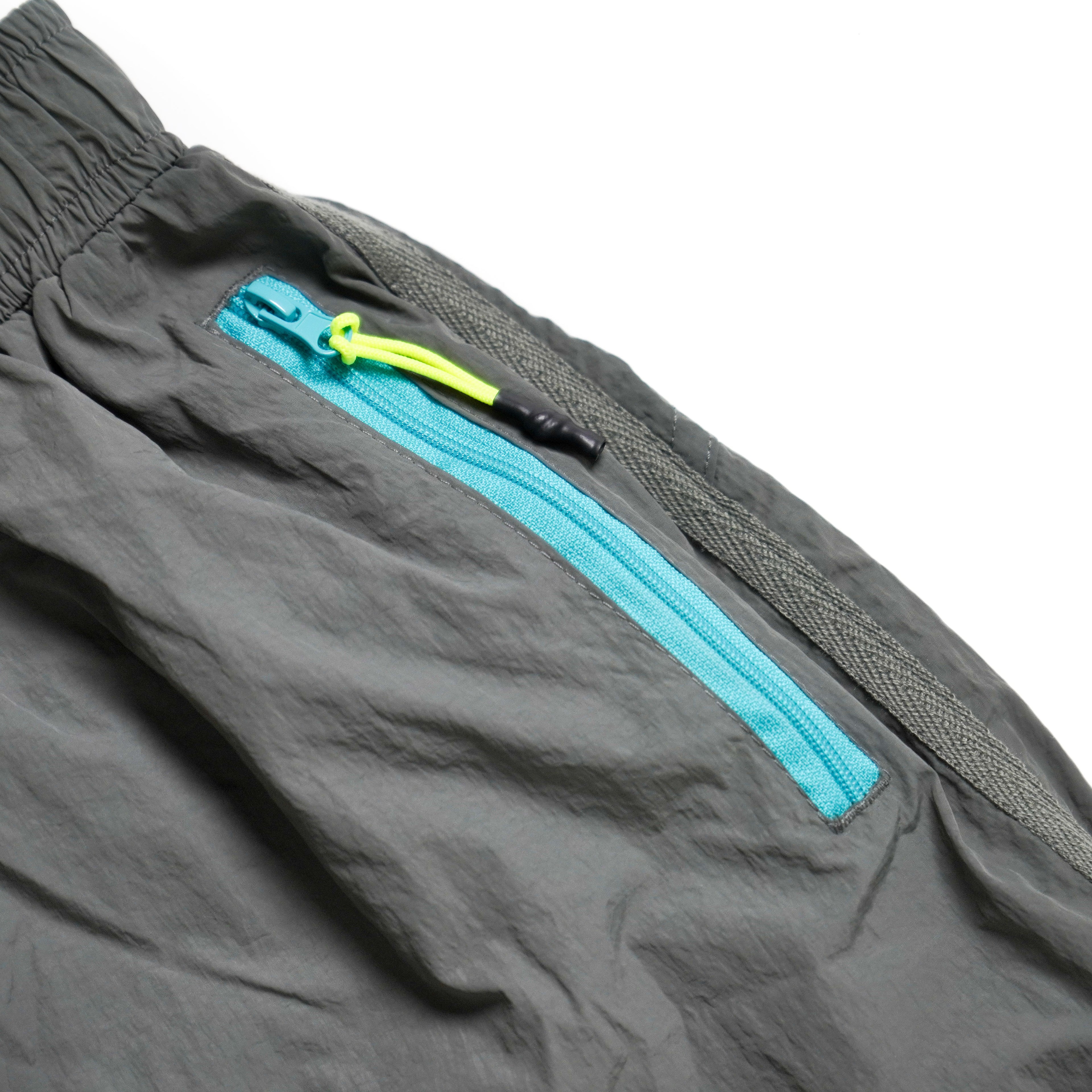 WAKAIGO X MOUNTAIN FRIENDS (MF) Pants Celana Pendek