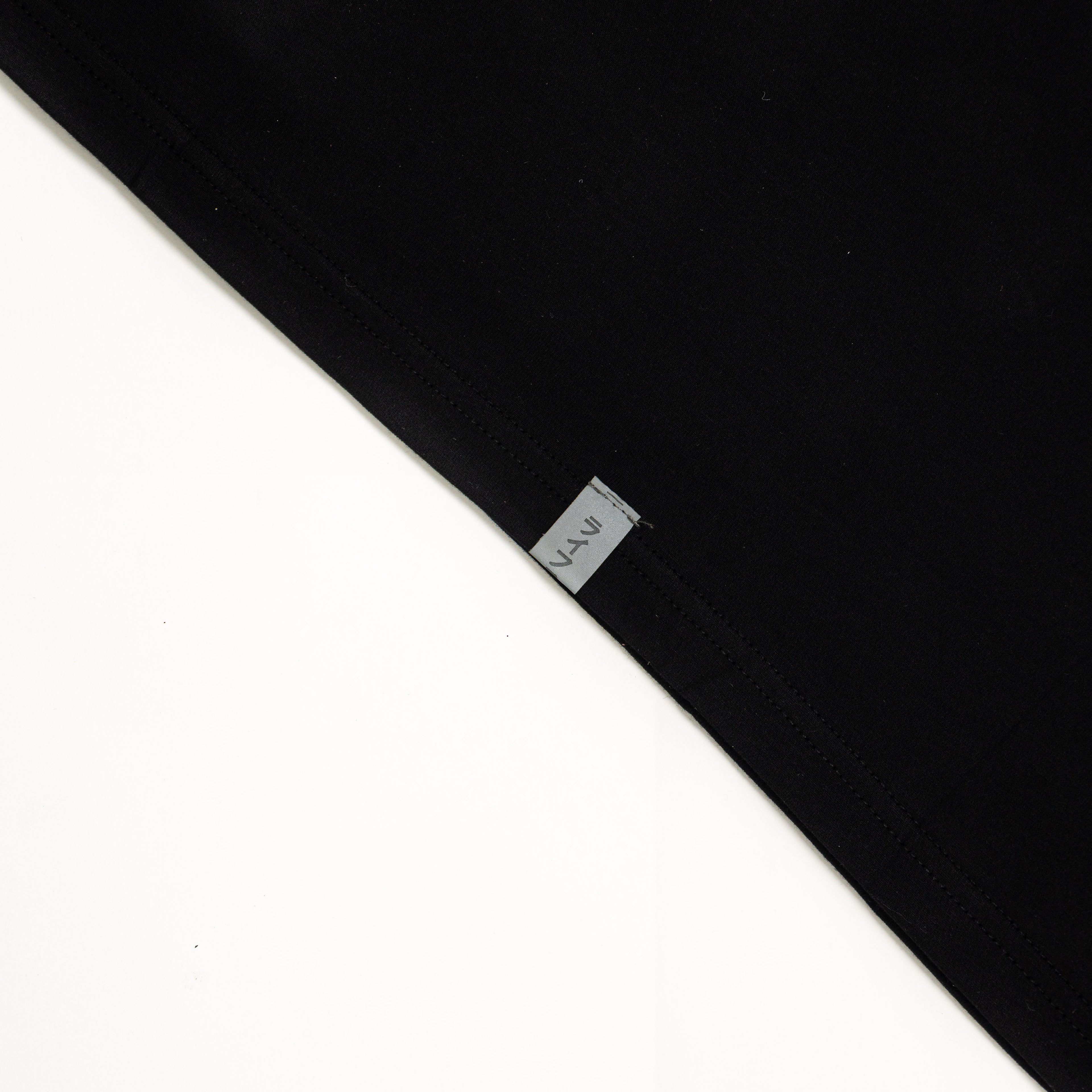 WakaiGo - WKGO LONGSLEEVE THUNDERBOLT